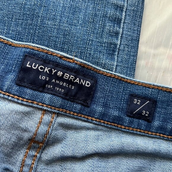 Lucky Brand Denim Jeans Size 32/32 410 Athletic Slim Leg Blue Cotton Medium Wash - Picture 6 of 13